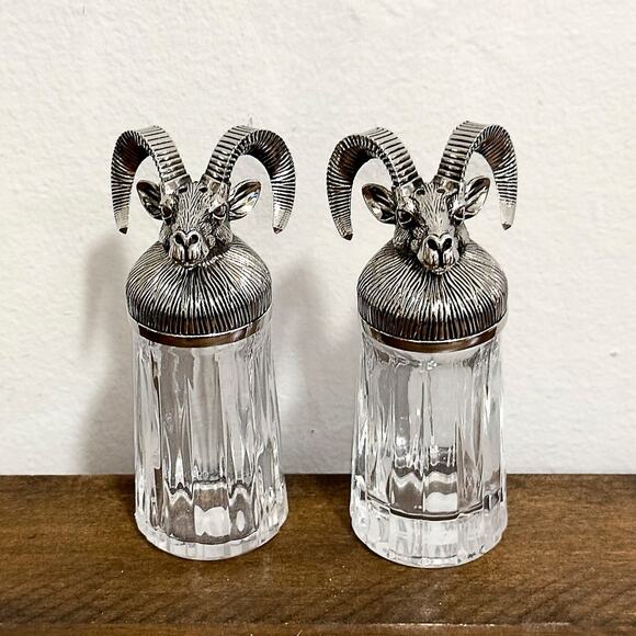 NWT: Godinger - Set of Ram Salt & Pepper Shakers - Picture 1 of 5